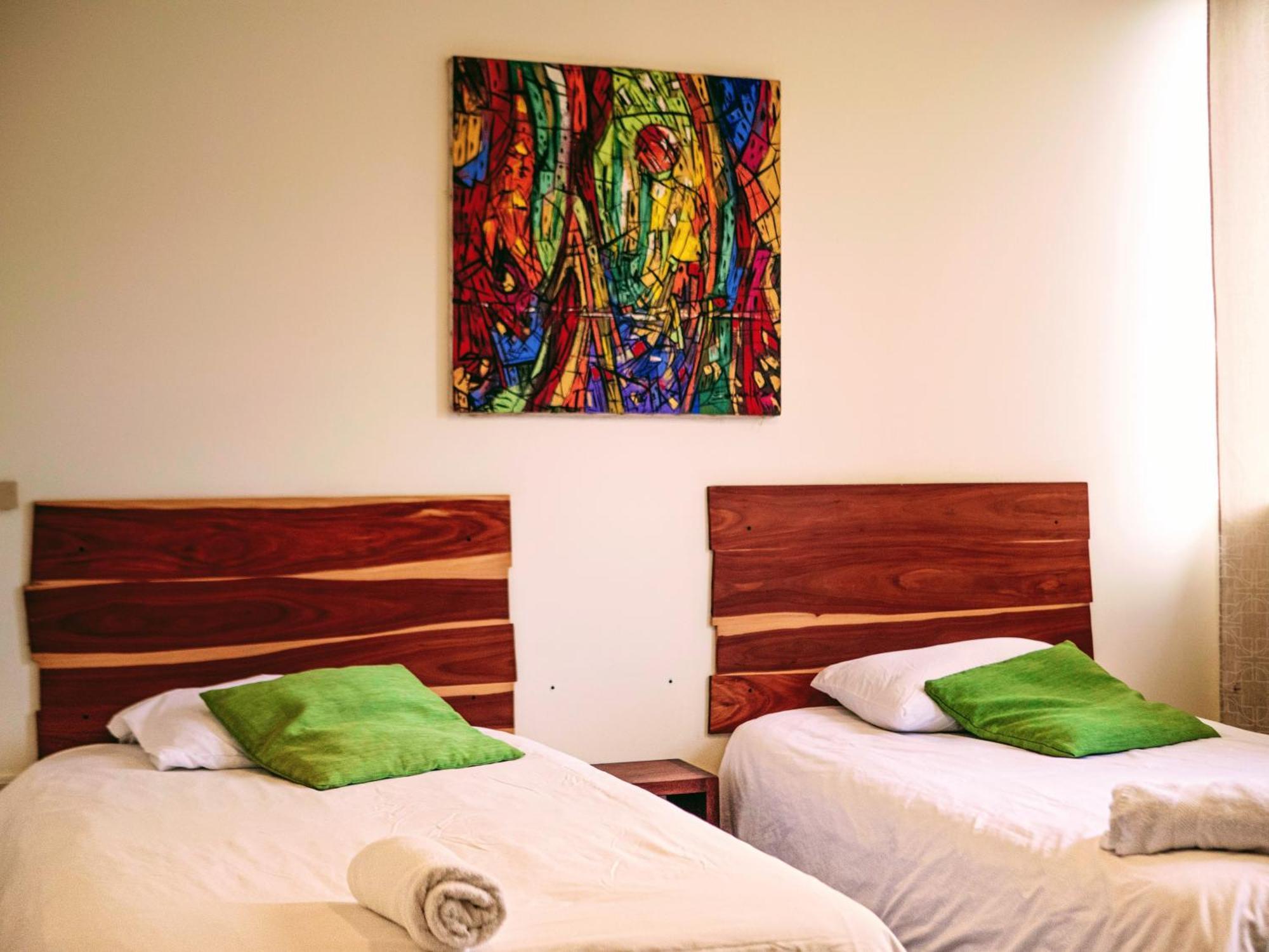 Me Hotel & Villas - Montanita Estates Bilik gambar