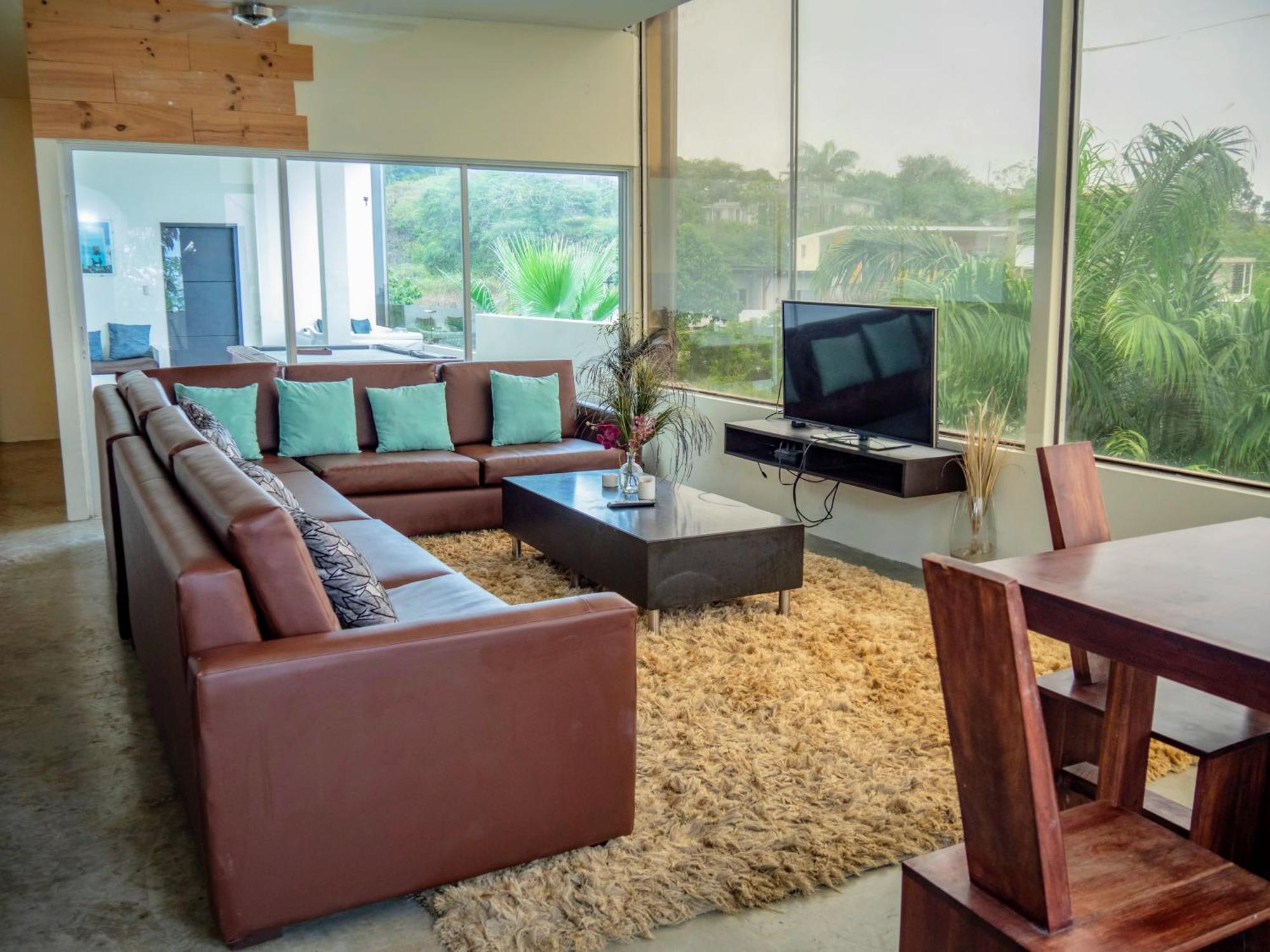 Me Hotel & Villas - Montanita Estates Bilik gambar