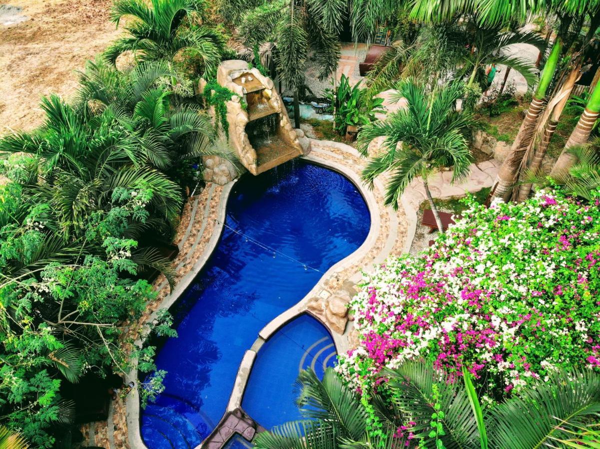 Me Hotel & Villas - Montanita Estates Luaran gambar